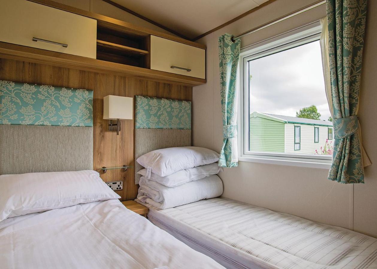 Ocean Heights Holiday Park New Quay  Eksteriør billede